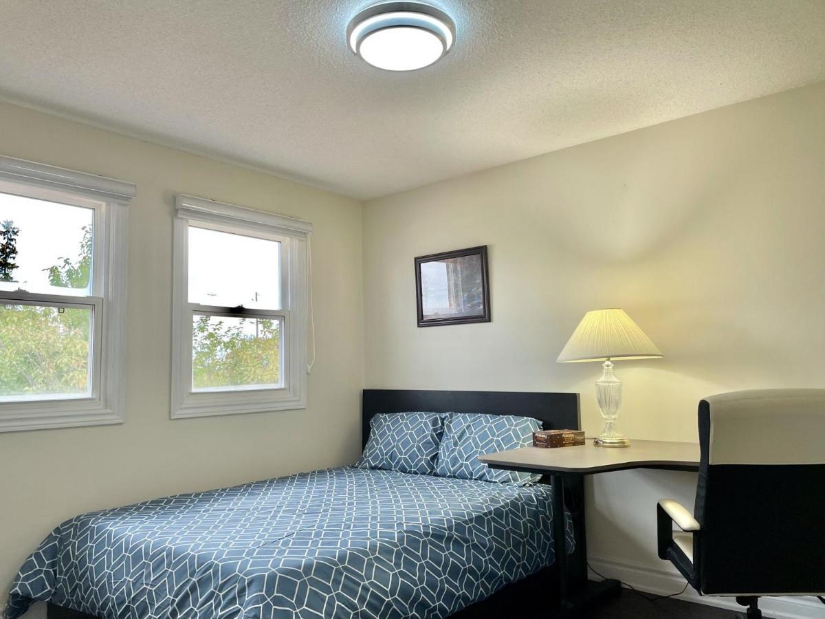 77 Nice And Warm Series Rooms تورونتو المظهر الخارجي الصورة