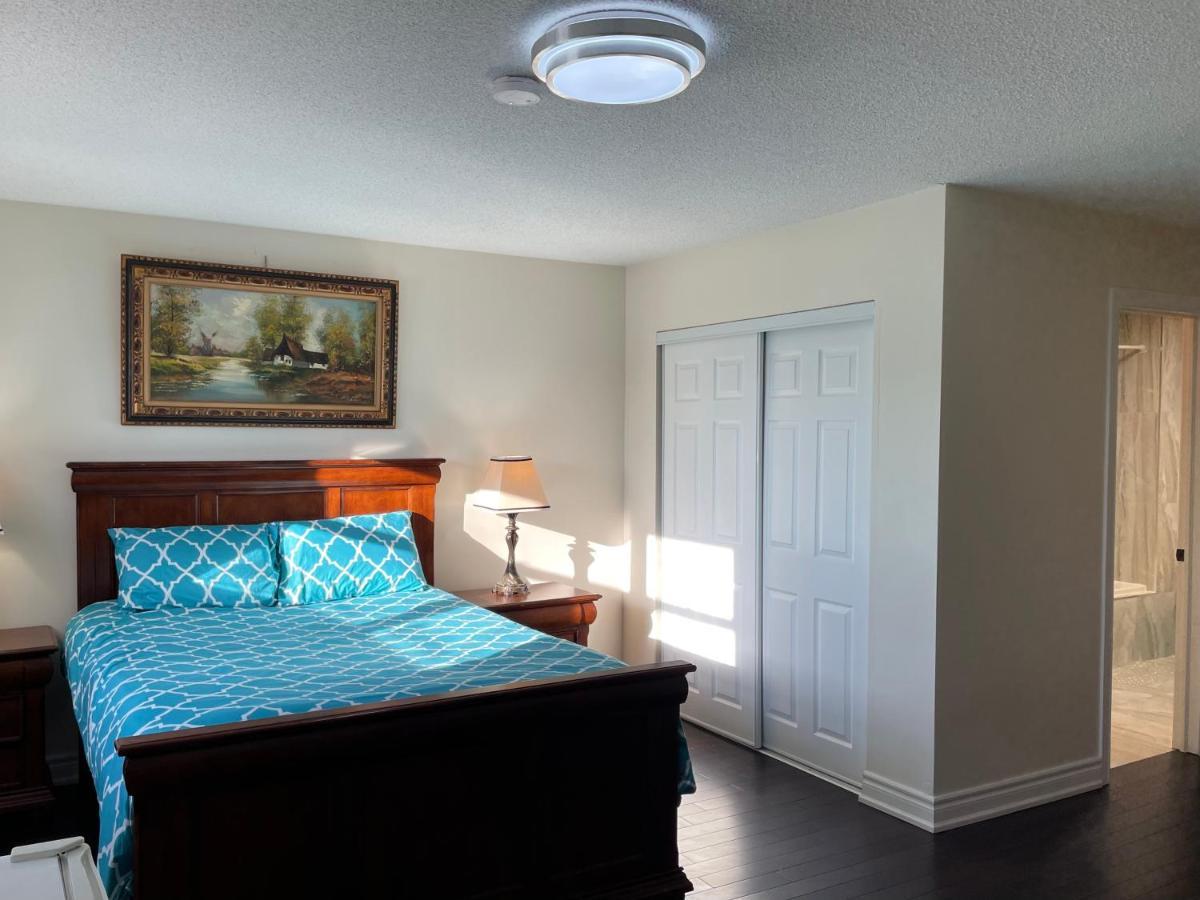 77 Nice And Warm Series Rooms تورونتو المظهر الخارجي الصورة