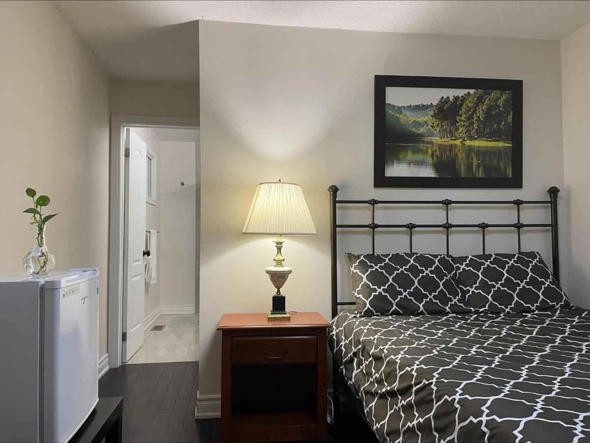 77 Nice And Warm Series Rooms تورونتو المظهر الخارجي الصورة