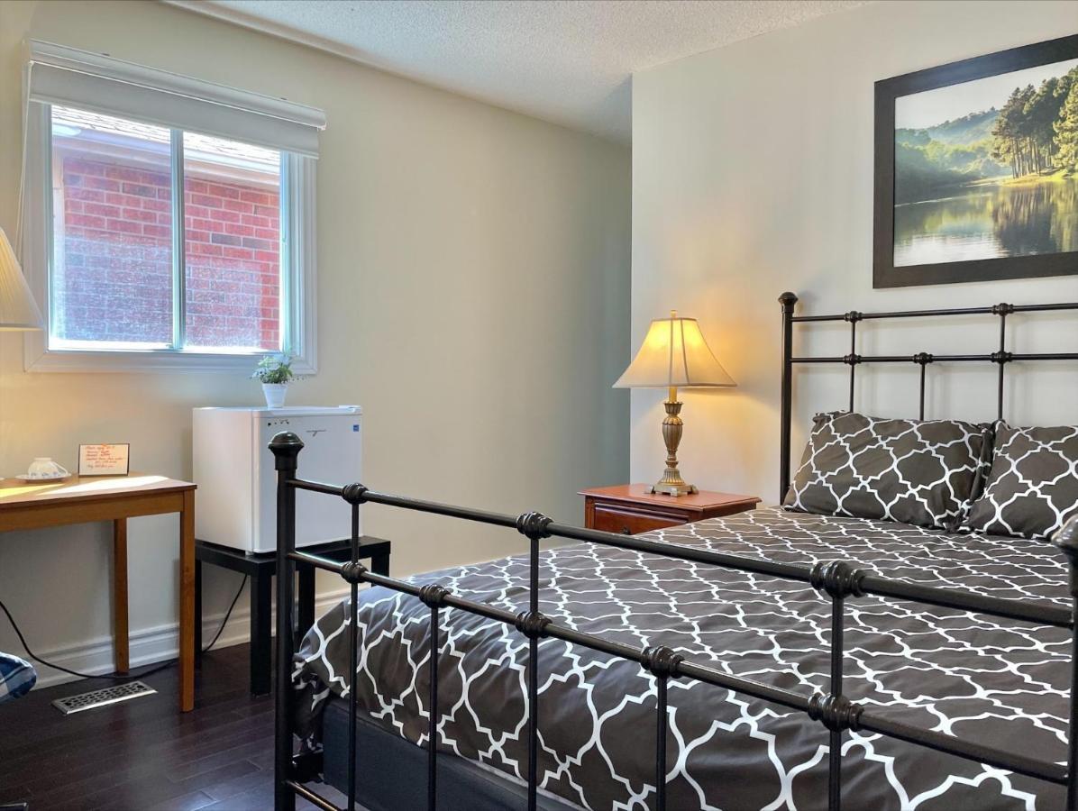 77 Nice And Warm Series Rooms تورونتو المظهر الخارجي الصورة